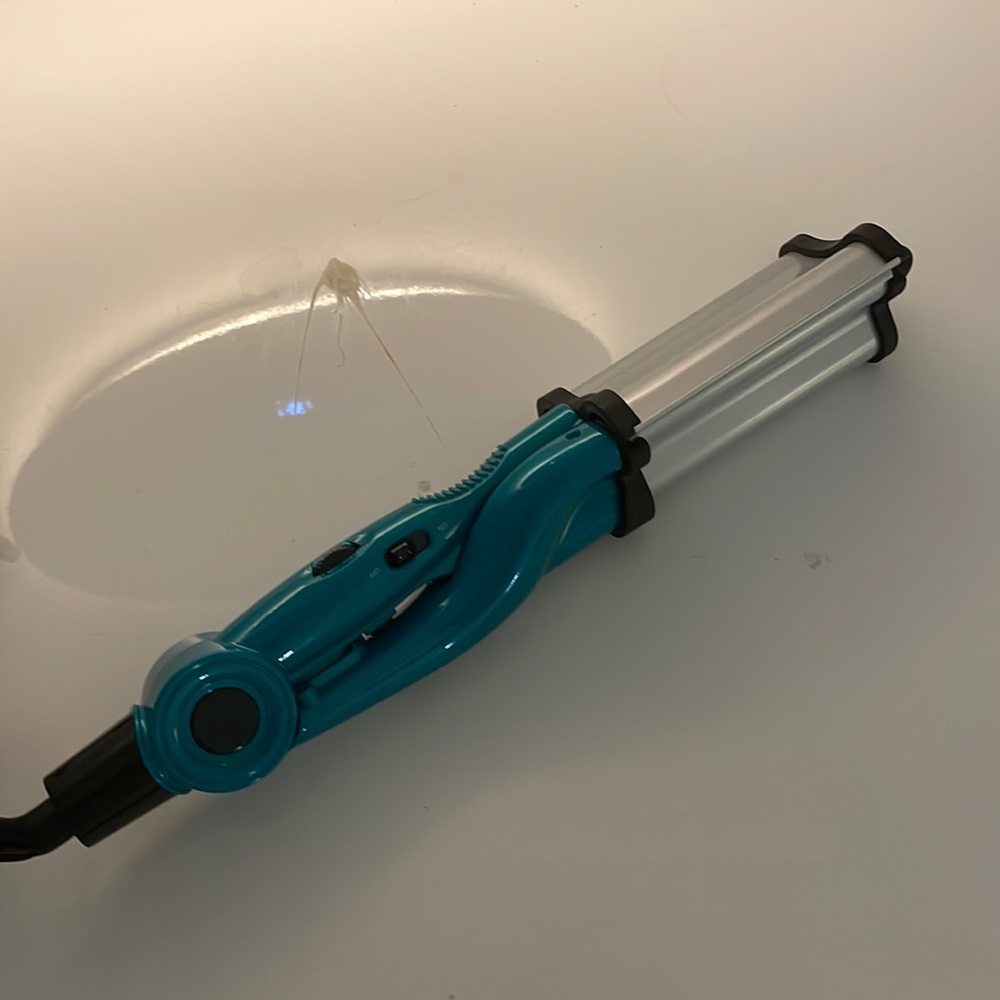 Bedhead Tigi Wave Artist Hair Crimper